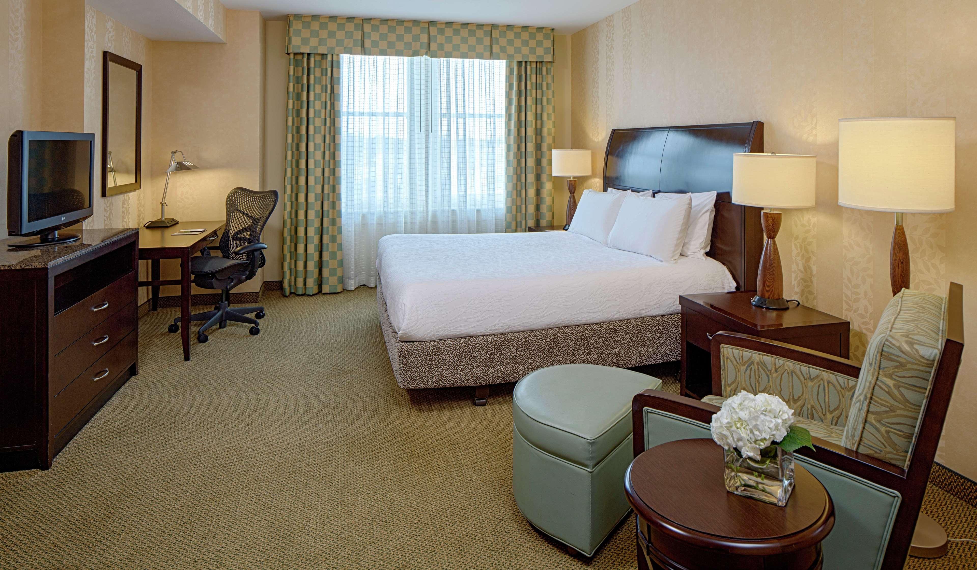Hilton Garden Inn Jackson Downtown Экстерьер фото