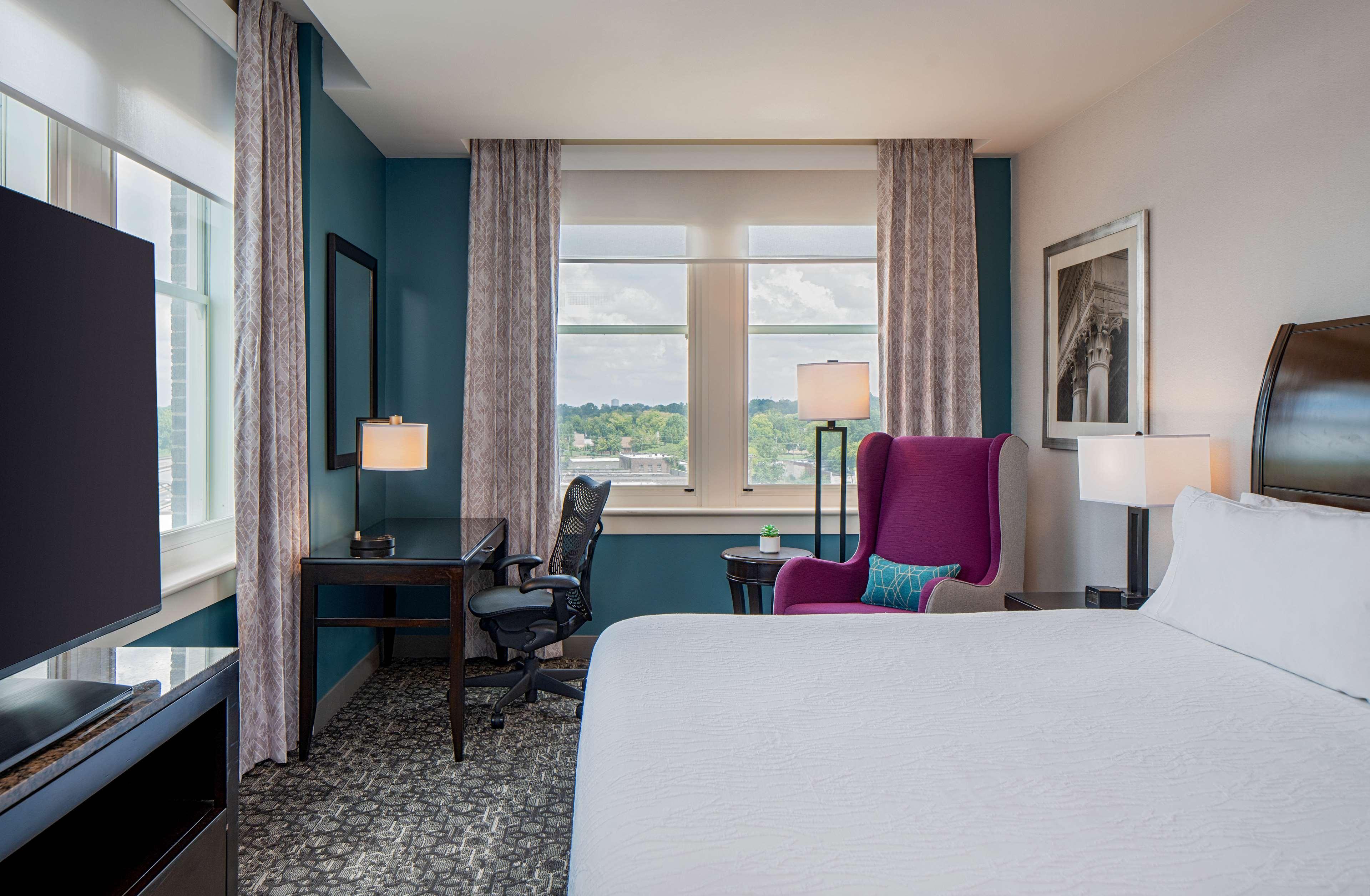 Hilton Garden Inn Jackson Downtown Экстерьер фото