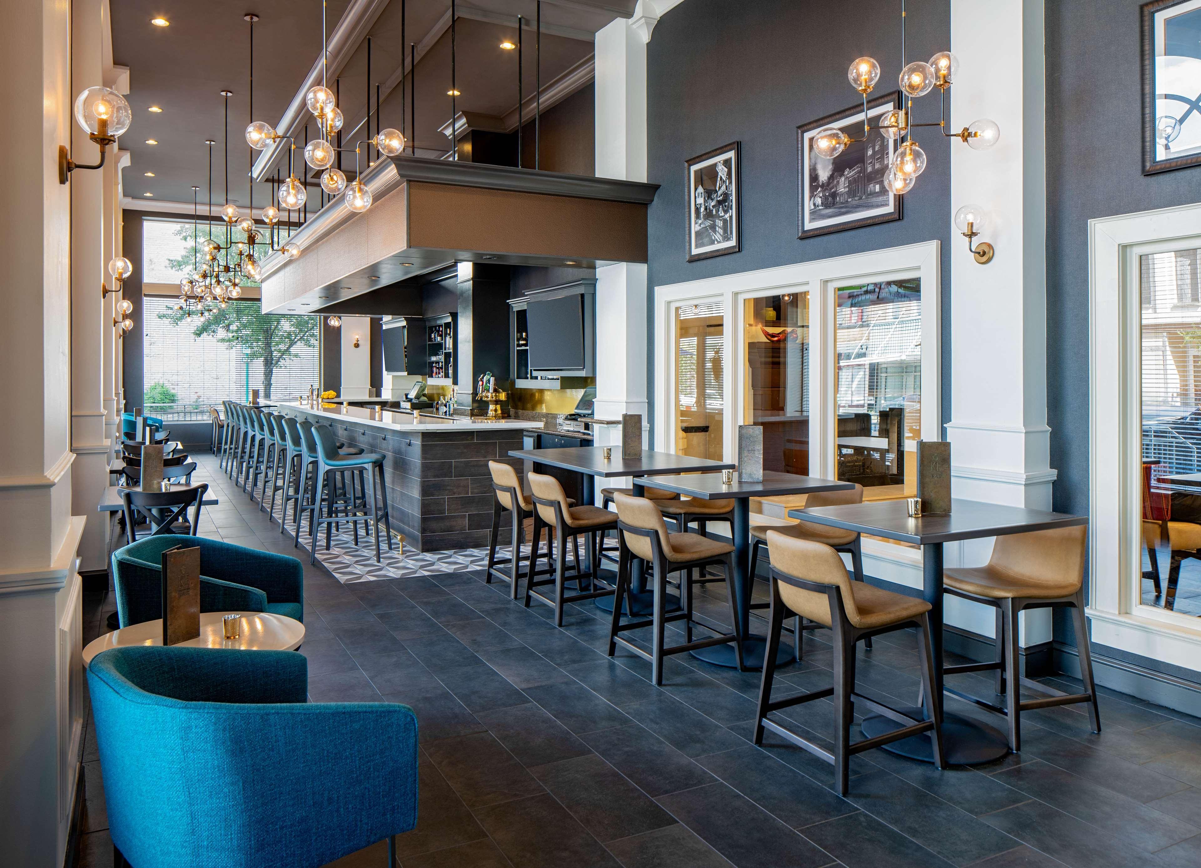 Hilton Garden Inn Jackson Downtown Экстерьер фото