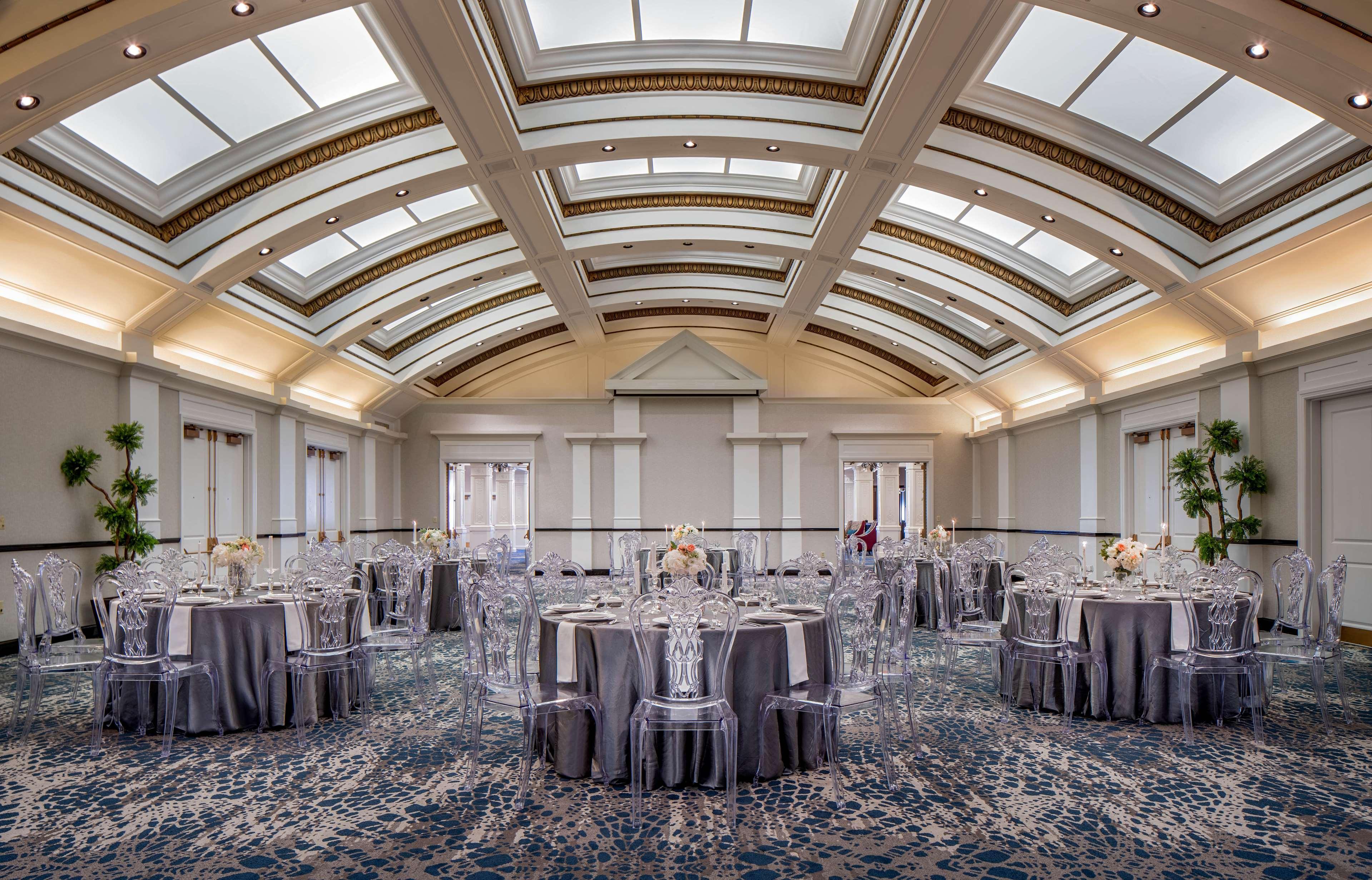 Hilton Garden Inn Jackson Downtown Экстерьер фото